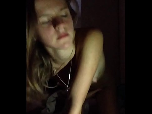 ❤️ Hiji mojang masturbates na cums ❤❌ video porno di urang